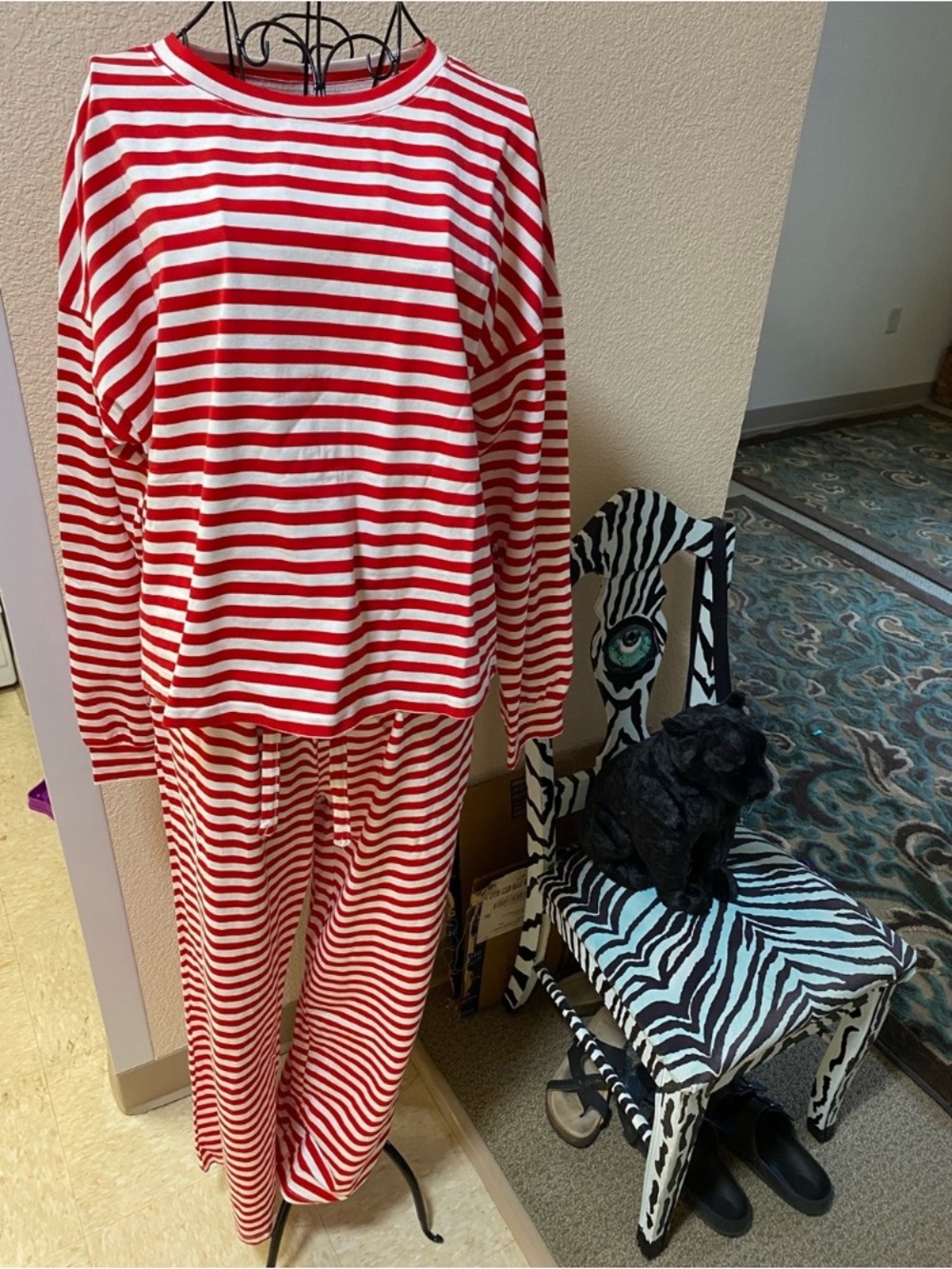 Women's Red & White Striped Pajama Set - Comfortable Lounge Top & Pants - Picture 3 of 13